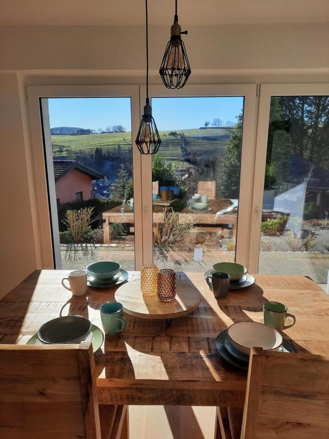 Grosse Auszeit Eifel Mit Sauna, Kamin Und Terrasse Nettersheim エクステリア 写真