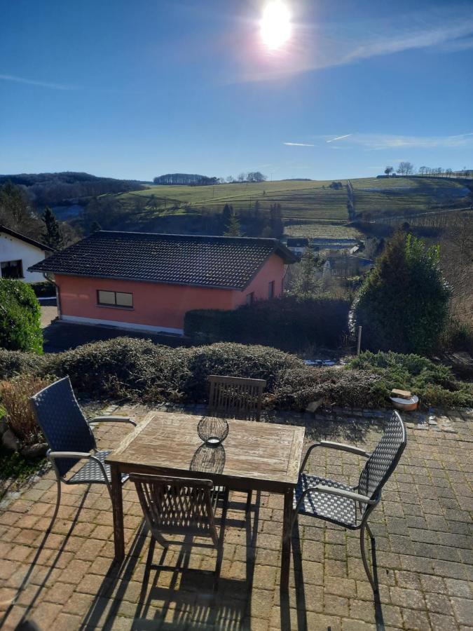 Grosse Auszeit Eifel Mit Sauna, Kamin Und Terrasse Nettersheim エクステリア 写真